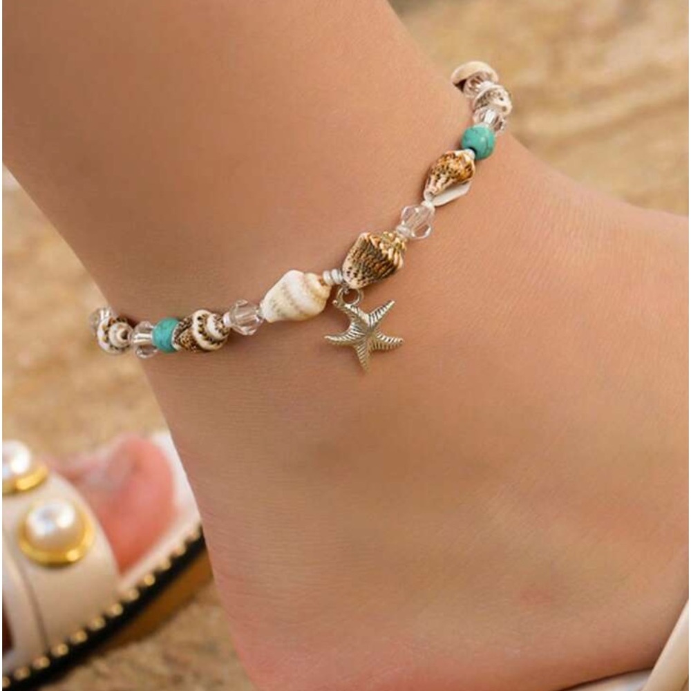 Beach vacay shell 🐚 beaded anklet